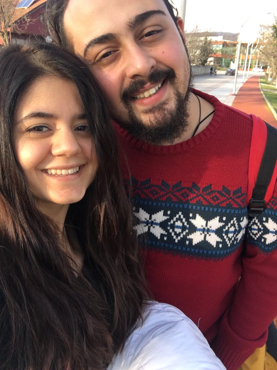 vincentwillem's tweet photo. @prekazininsolu “Sen bi güldün güneş doğdu içime
Yaşamak kaçtı seni görünce içime”

İyi ki Allah’ım iyi kiii😊 https://t.co/gVfIRhXA3E