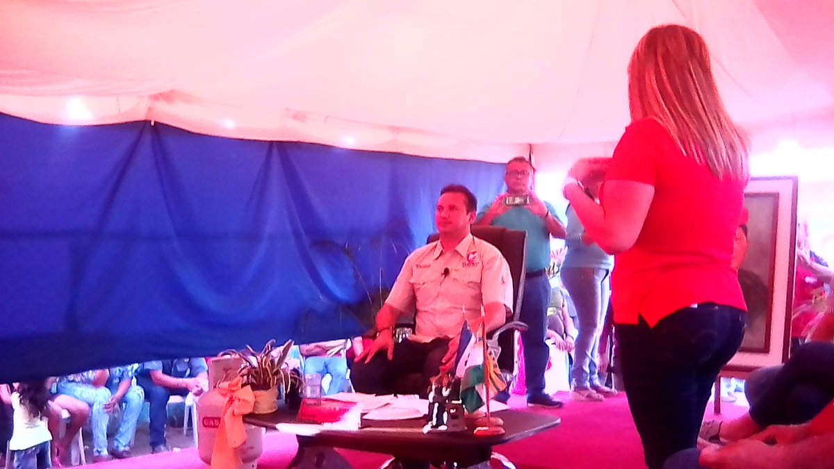 CamaguanSv's tweet photo. #Hoy | #envivo desde el municipio estero de Camaguan el gobernador #JoseVasques dando anuncios importante para el pueblo camaguanence https://t.co/OUX2Tdlwb6
