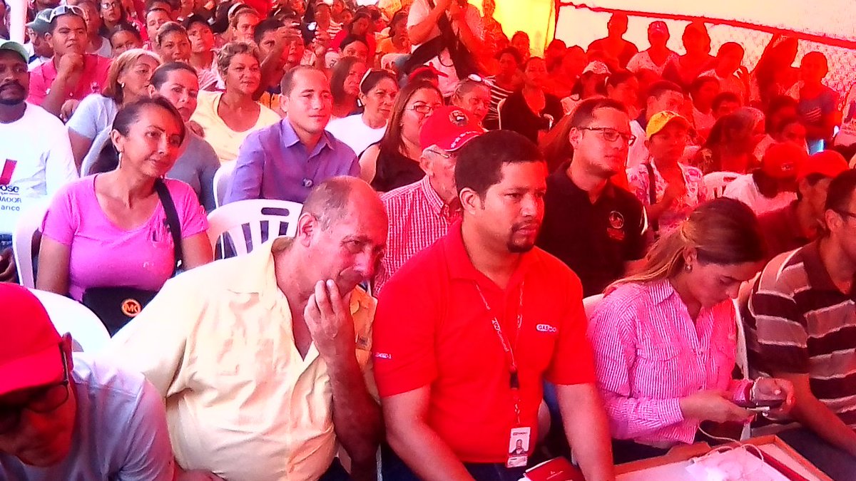 CamaguanSv's tweet photo. #Hoy | #envivo desde el municipio estero de Camaguan el gobernador #JoseVasques dando anuncios importante para el pueblo camaguanence https://t.co/OUX2Tdlwb6