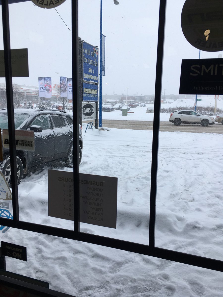 OutOfBoundsSnow's tweet photo. It’s quite the pow day in our parking lot. Brave the roads to get here and you’ll be rewarded with some great deals! https://t.co/eKQp7eTULv