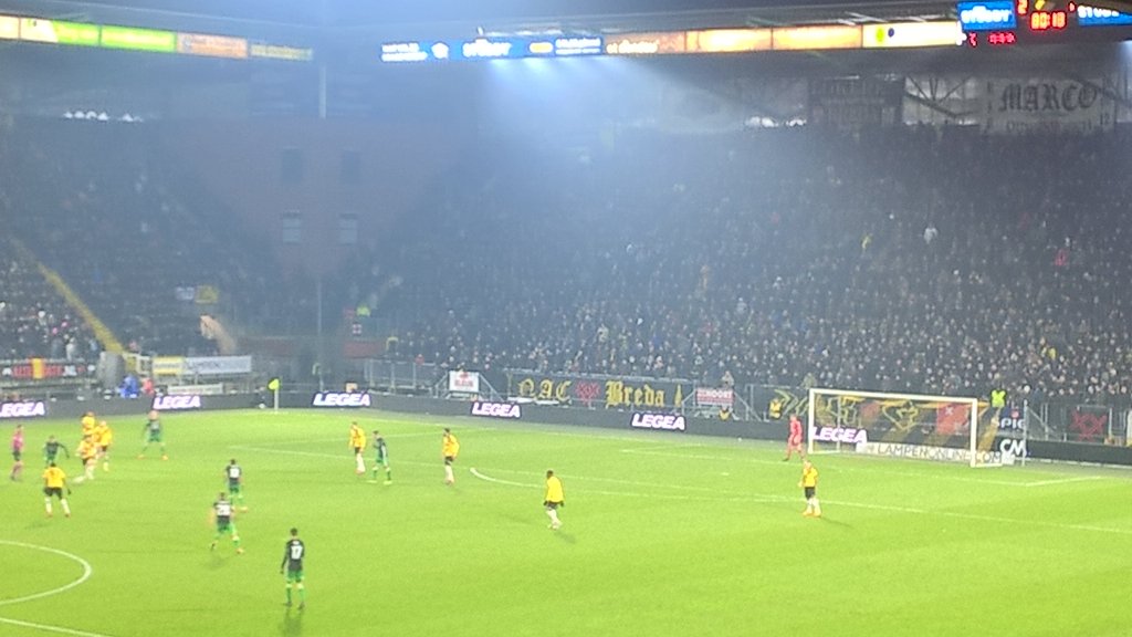AlfredArbouw's tweet photo. Twee keer winst op #Feijenoord!! #nacfey https://t.co/E1Qq3AJz4e