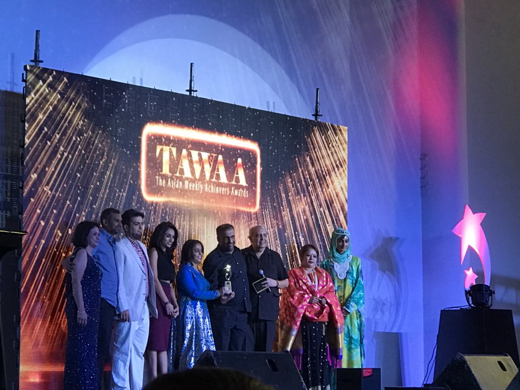 riteshbarot_r's tweet photo. @Kalpa1970 @RakaCheese @whey_2go @TheAsianWeekly @HusseinSJ @harleenjabs @Ravelbow @patelkajala @SimonMuli @kamz26 @nishahirani @vikashpattni
Congratulations to the team of #FestivalOfFriendship #TAWAA #Tawaa2018 #TAWAAwards https://t.co/wvjt2p1tEi