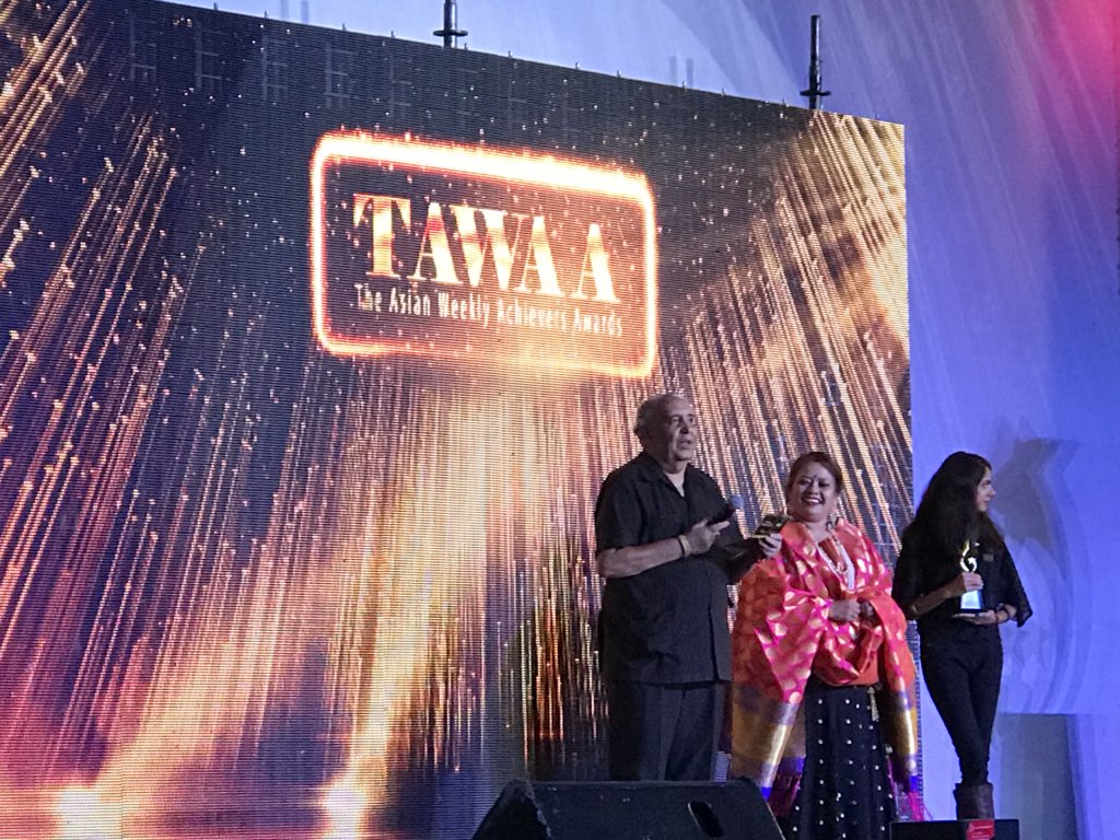 riteshbarot_r's tweet photo. @Kalpa1970 @RakaCheese @whey_2go @TheAsianWeekly @HusseinSJ @harleenjabs @Ravelbow @patelkajala @SimonMuli @kamz26 @nishahirani @vikashpattni
Congratulations to the team of #FestivalOfFriendship #TAWAA #Tawaa2018 #TAWAAwards https://t.co/wvjt2p1tEi