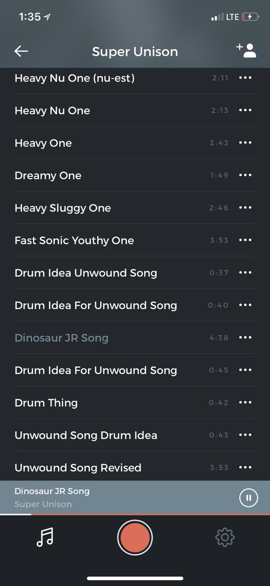 scratchtrackapp's tweet image. Cannot wait to fly out to Chicago in two weeks to turn these songs into a new @SuperUnisonBand record with the one and only Steve Albini at the helm 🙌