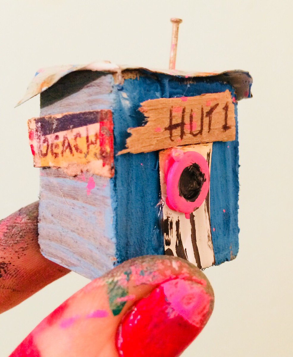 artfromheart82's tweet photo. #mini #moments #holiday #dreams #stives #cornwall #forever #always #love #homes #seaside #beach #sculpture #driftwood #reuseenthuse #beachclean #recycledart #madewithlove https://t.co/GQpHICCNII