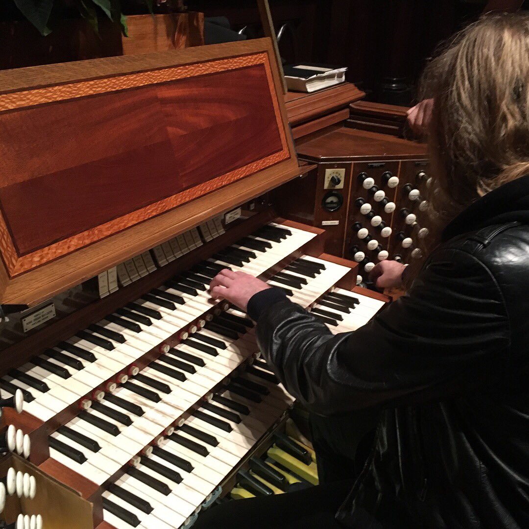 HairSpaceMuseum's tweet photo. Our next show is Sunday, March 18 with @goldn__retrieve and @WLtheband at the First Congregational Church of Christ in Portland, presented by @VariformGallery. Our set will incorporate one of the oldest &amp; largest pipe organs in the Pacific Northwest. https://t.co/62im3zsh2R https://t.co/rSdOirzOr5