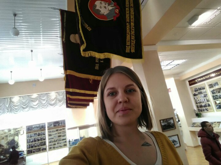 efanova_ae's tweet photo. Побывала на заводе АО "ТЯЖМАШ". Теперь я осознала  всю мощь и масштабы тяжелого машиностроения. 
Вы представляете процесс изготовления изделия размером с 5-ти этажный дом?  А как это потом доставить например в Индию?  А вот для сотрудников завода это вполне обычное дело😉 https://t.co/HTQrg5QBT5