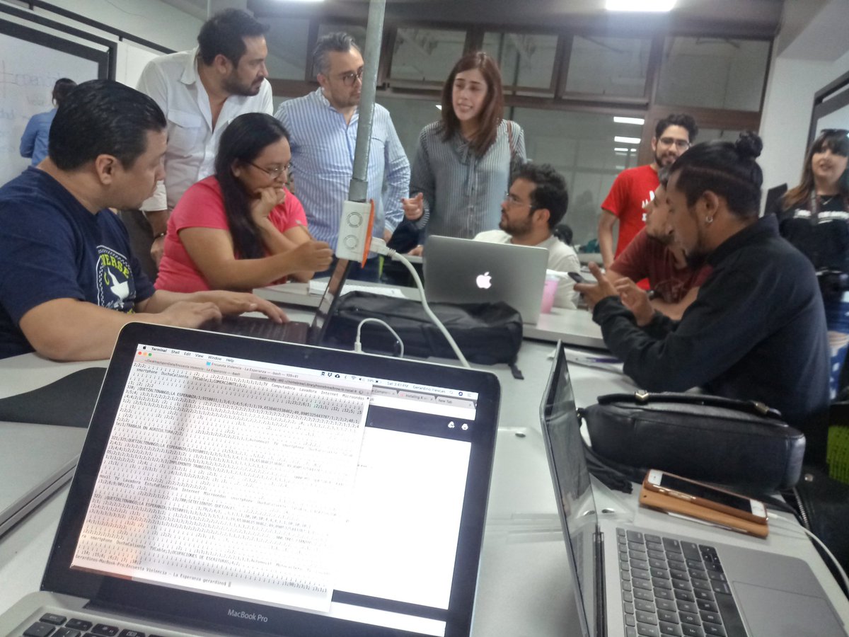 _ojoconmipisto's tweet photo. Análisis y expedición sobre bases de datos de alcaldes, diputados y violencia #OpenDataDayGt #ODD18 #DatosAbiertosGt https://t.co/fuX7OsJRc7