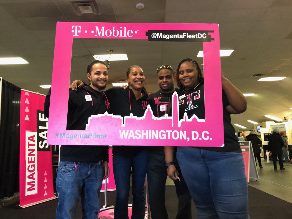 JWHender's tweet photo. Go down to the Richmond Home Show and see what great offers
 T-Mobile has! Protect your home with a Nest. @nest
@otishumphreys @tglover187 @slbraggs https://t.co/HFYOrwPAtV