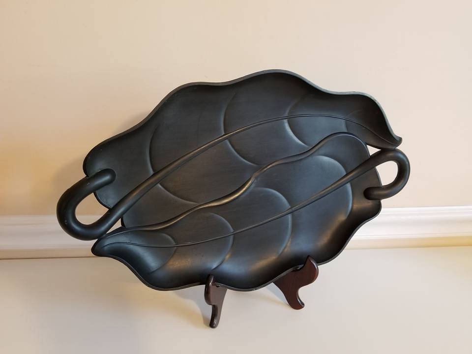 JunkYardBlonde's tweet photo. Vintage Double Leaf Plastic Tray, Molded Serving Tray, A Lucky Wish Product, Mid Century Modern, Boho Chic, Mad Men, Party Platter, 1960s https://t.co/Q9WUnaoo3j
#midcentury #modern #luckywish #plasticmolded #servingtray https://t.co/WB6Tc8Hjjp