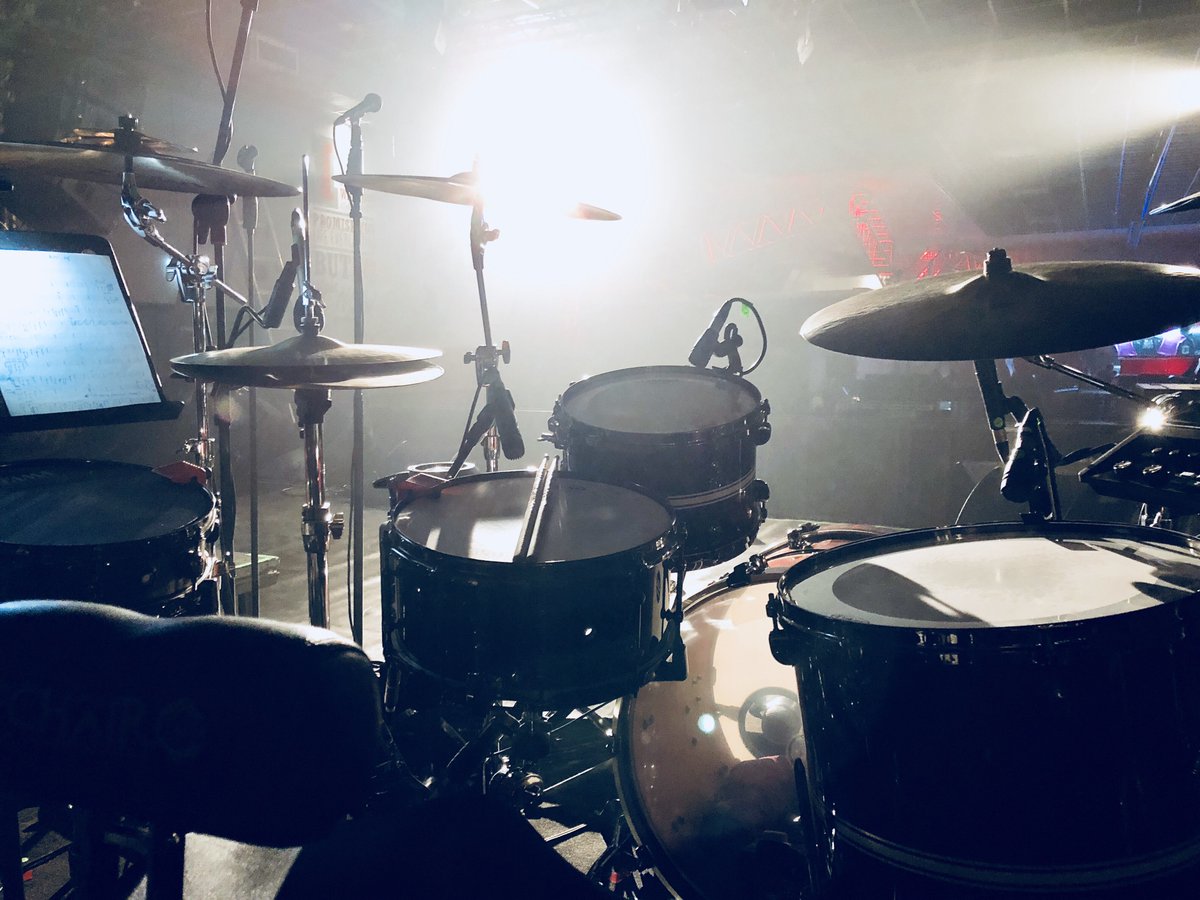 giordanocolomb's tweet photo. Questa sera Thomas live Parma - Campus Industry Music #tama #zildjian #evans #bodesrl #mogar #thomas #thomasbocchimpani https://t.co/tKX0uMr1tO