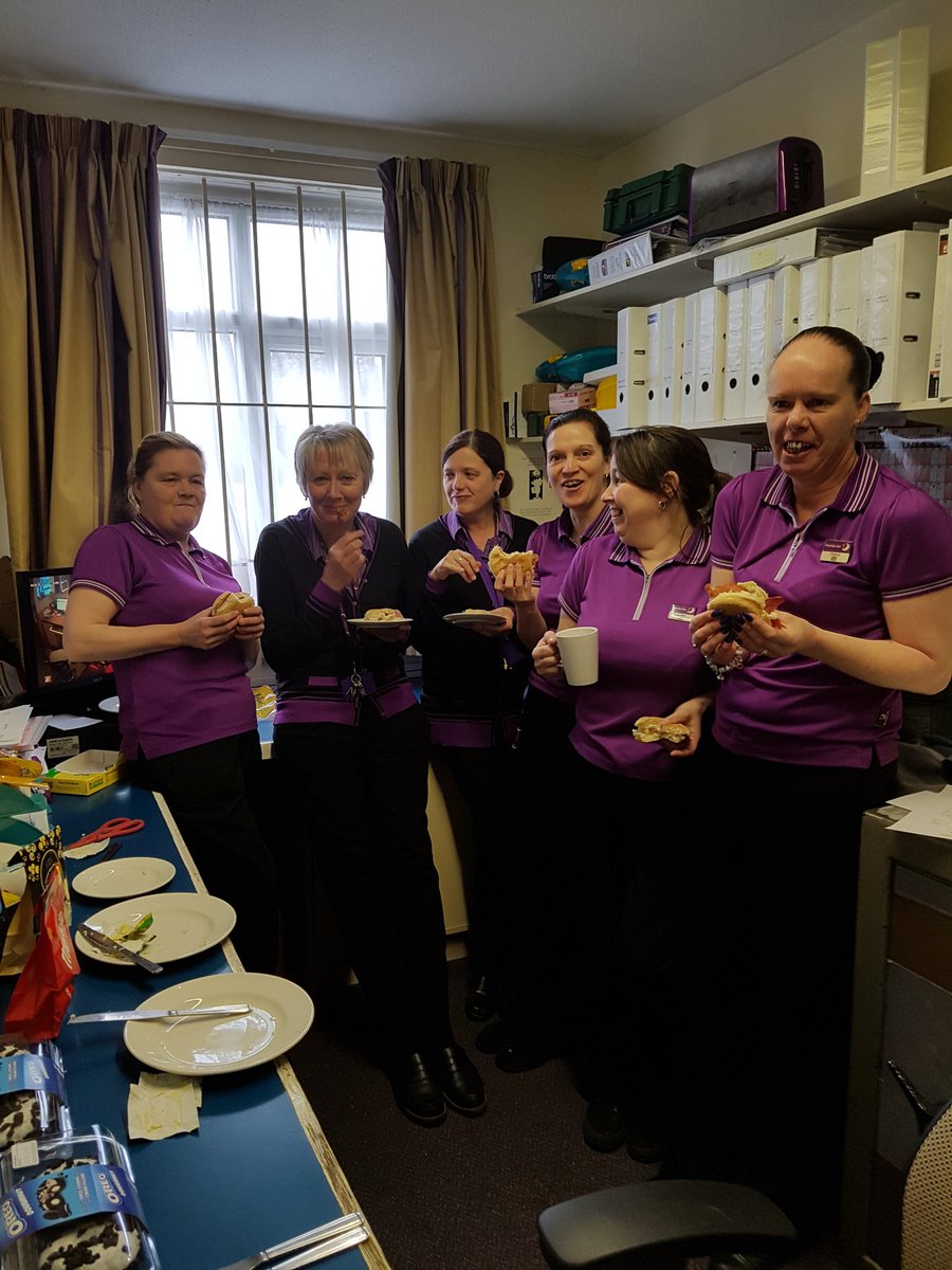 Appreciation Day for the Fantastic team at Runcorn PI #northwestdoitbest <a href="/Ruth_x_Quinn/">Ruth Quinn</a> <a href="/SDEBDD/">simon ewins</a> <a href="/AndyFr4ncis/">AndyFr4ncis</a>