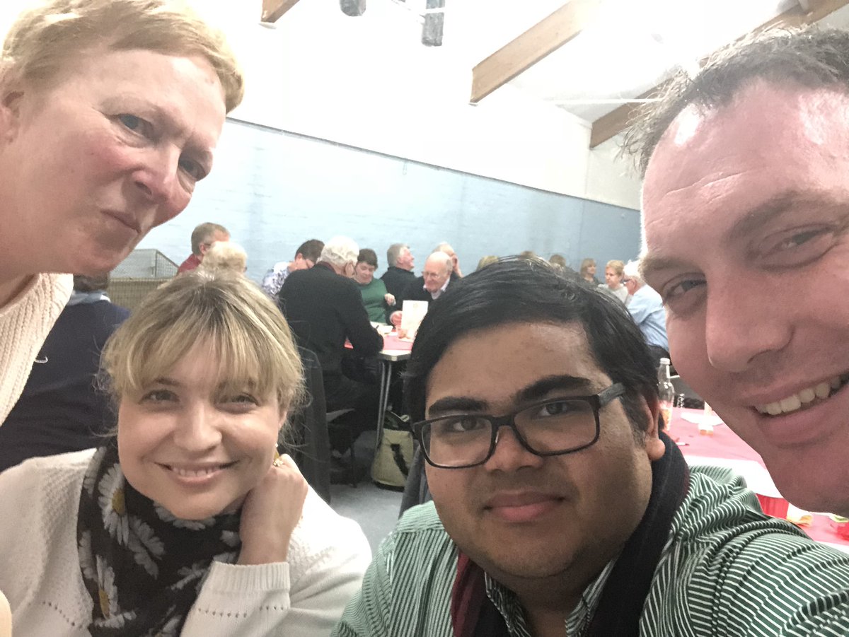 RishiF_94's tweet photo. Great evening with the @EnfConservative team for the @enfieldrotary quiz! Entertaining night and all fund are going to the great local charity the Nightingale Trust! With @joanne4enfield @LiRawlings60 https://t.co/q6fQ4Wp8W6