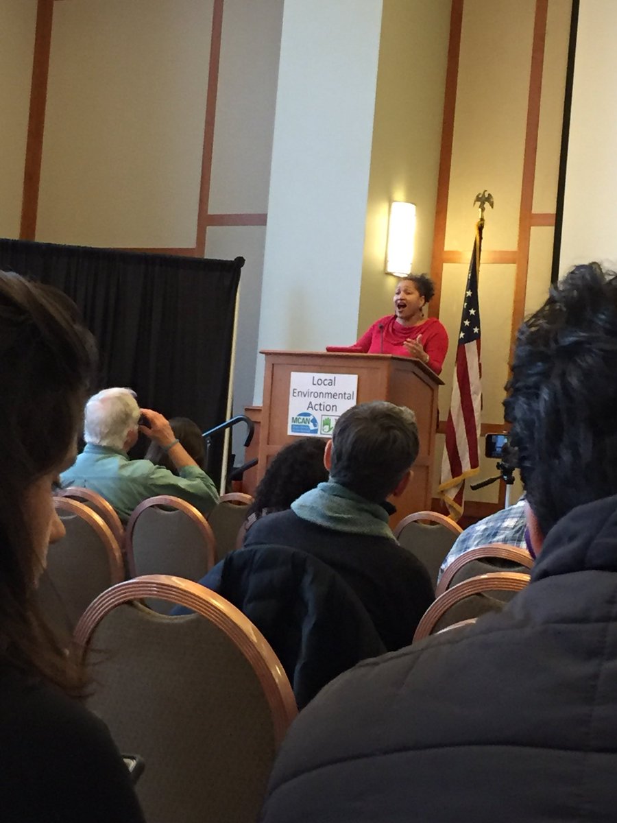 MassSierraClub's tweet photo. .@RevMariama closes out #LEA18 with a powerful speech: “We can’t just stand against something, we have to stand for something. Standing up for climate change is about standing for a healthier future for our species.” https://t.co/dfcaRe1qct