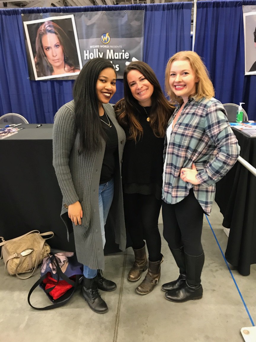 Jazzminn_Brown's tweet photo. @WizardWorld It only took 14 years but I FINALLY met her. #MyFirstIdol #IBarelySpoke #piperHalliwell #NoOneWillEverCompare thank you @H_Combs!!! โค https://t.co/BQBd94UgDn
