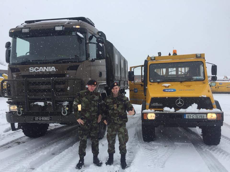 mark_mellett's tweet photo. #stormemma reinforced how communications &amp; collaboration strengthen us all "Ní neart go cur le chéile.” No strength without unity. Proud of #service of @defenceforces &amp; @emergencyIE @ESBNetworks @HSELive @CivilDefenceIRL @GardaTraffic @AmbulanceNAS @MetEireann &amp; all #volunteers. https://t.co/Liwslq4GXU
