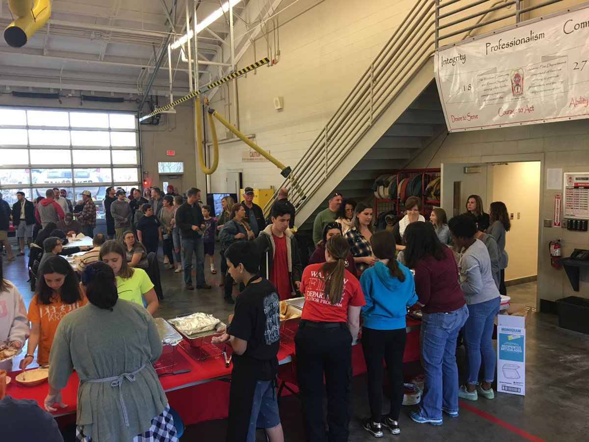 So far a great turnout from the community and growing this evening. Thank you for supporting the Starnes Family and your Waxhaw Volunteer Fire Department. #WXWVFD