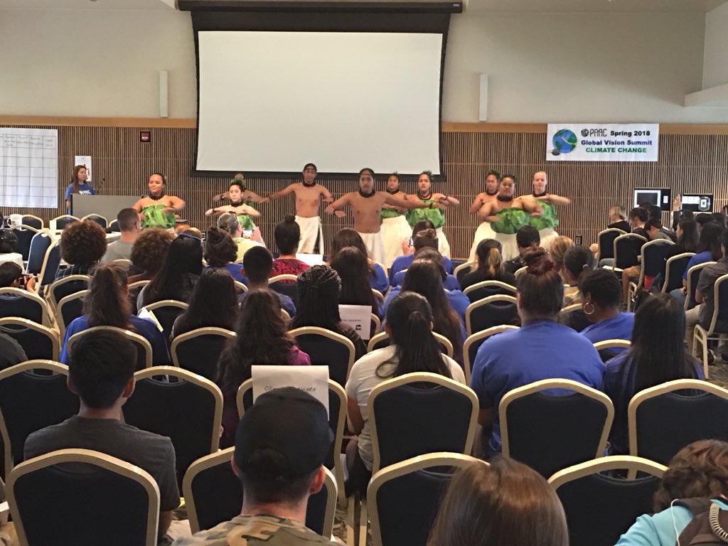caseyasato's tweet photo. Finding solutions to climate change @paachawaii #GlobalVisionSummit @UHWestOahu with inspiring hs students from  across the state! https://t.co/Z894FYPFnf