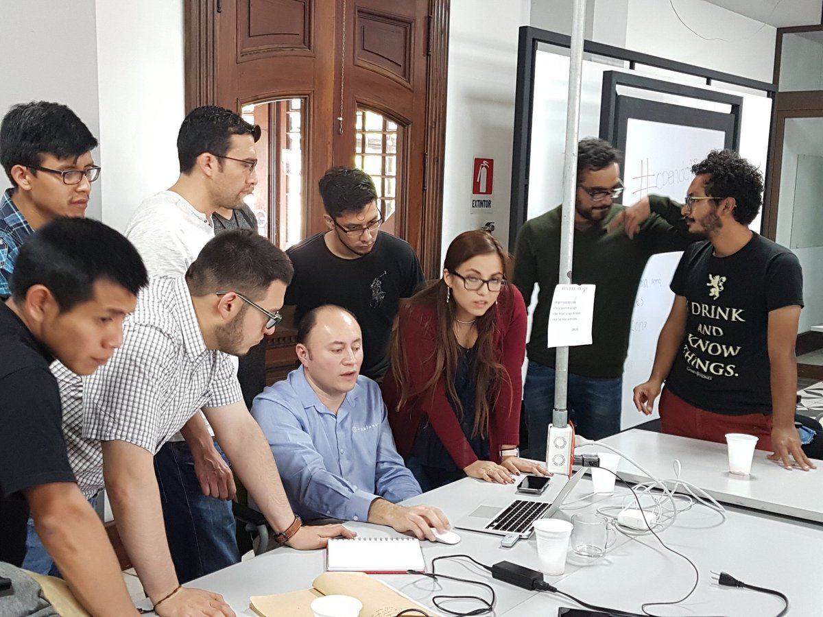 cesarlp's tweet photo. Junto con @MariaolgaE de @IRI_es estamos en el #OpenDataDayGT #OpenDataDayGT entre la #Data se está usando la encuesta de Victimización & Percepción de Violencia de La Esperanza #Guatemala apoyada por @NEDemocracy
¡Excelente convocatoria! 👏 https://t.co/1V3P0HEXjH