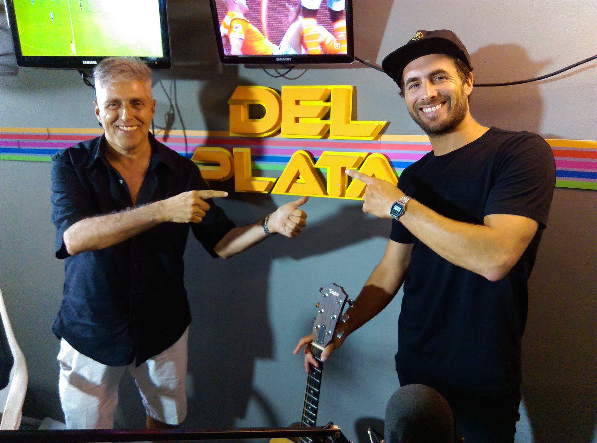 Un final a toda música con <a href="/ruseaoficial/">RUSEA oficial</a> #AnfiteatroDuende <a href="/RadioDelPlata/">Radio Del Plata</a>