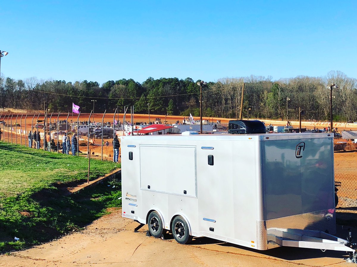 ChrisFerguson22's tweet photo. Everybody come out to @Cherokee_DirtSC in Gaffney, SC tomorrow and support local dirt track racing. Also, my mom Allison will be selling 2018 apparel out of our new @RPMTrailerSales souvenir trailer! Come see her tomorrow around 11 a.m. https://t.co/p78j8A2riK