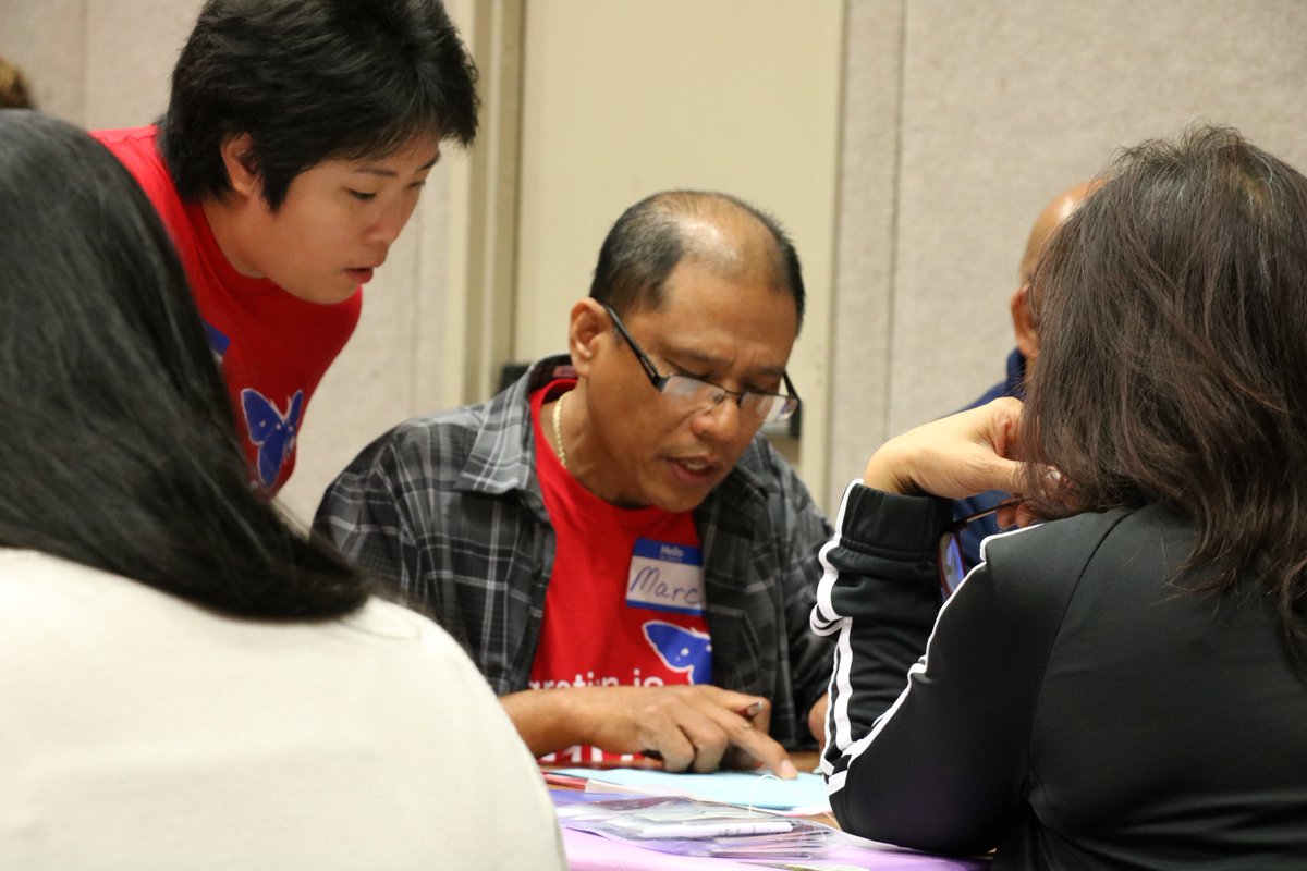 uniteherehawaii's tweet photo. With the help from all of the volunteers, we are half way through our goal in reaching 150 applications! #HERETOSTAY #MIGRATIONISBEAUTIFUL #UNITEHERE #LOCAL5 #AIKEA #DACA #DREAMACTNOW #IU https://t.co/KYcLUYkxlI