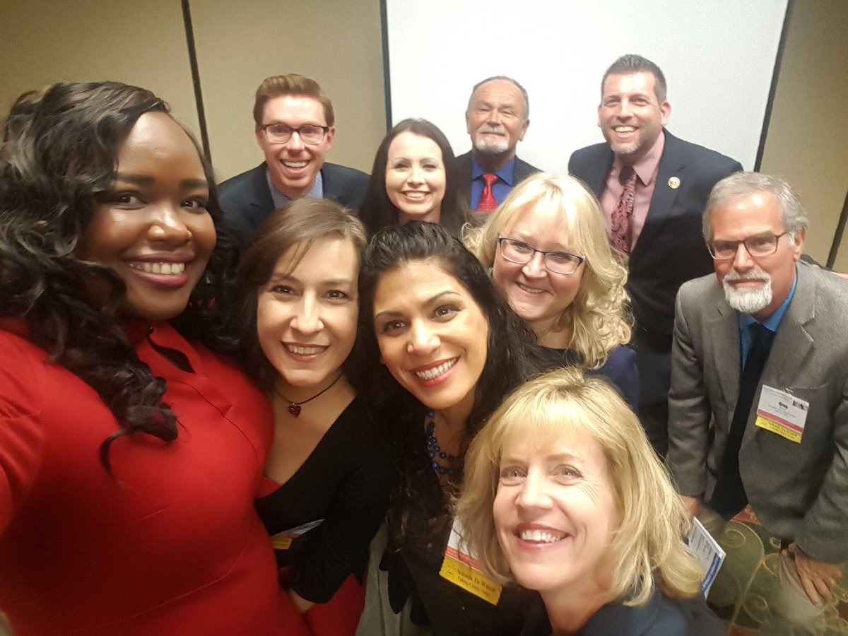 JonBlackAdmin's tweet photo. Just finished our CLS-STW presentation on Panther PRIDE. #CLSAC18 #mountainviewmiddleschool #PantherPride #mvusd @MtViewMS https://t.co/akl30HHSrg