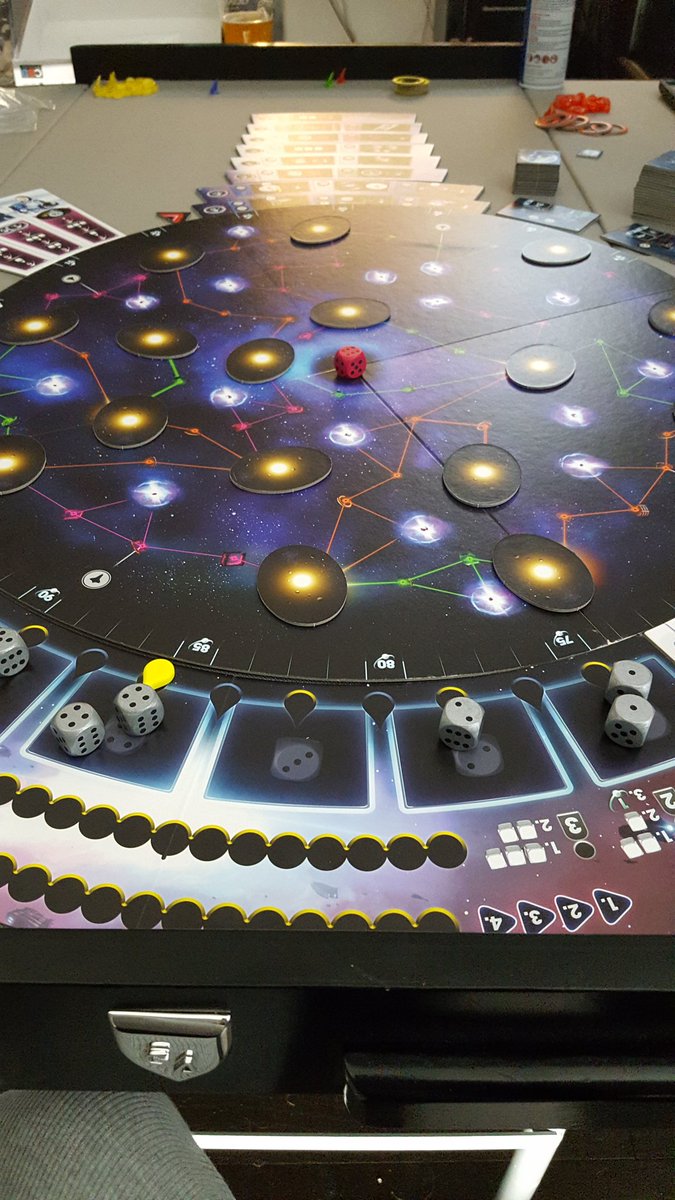 Oh god, so many rules in #Pulsar2849 but we got this ●___●;;; #tabletopgaming #boardgames #boardgame #Scifi