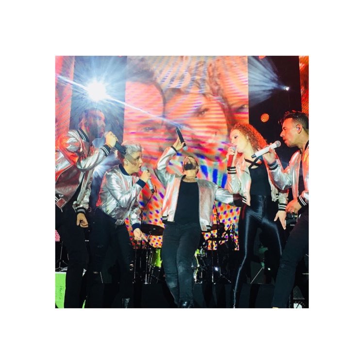 fedefansoficial's tweet photo. Fede ayer en Huauchinango 🇲🇽🎤🎶✨
#FedericaQuijano #fedefans #fede #kabah #show
Algunas fotografías son por pavel_xne vía instagram. https://t.co/qd5BDCbWOx
