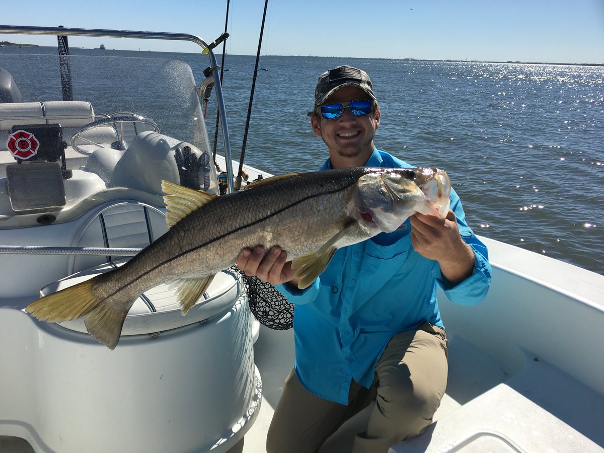 _max_perez_'s tweet photo. Still in shock.... Happy snook season🎣🤙🏽 https://t.co/kPGUUhJl3M