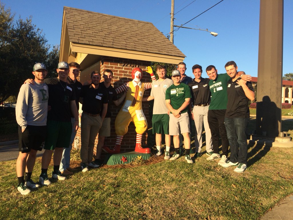 Special thanks to @RMHC and <a href="/PensacolaSports/">PensacolaSports</a> for allowing us the opportunity to help give back and help out for the day! <a href="/EMU_Baseball/">EMU Baseball</a> players had a blast!