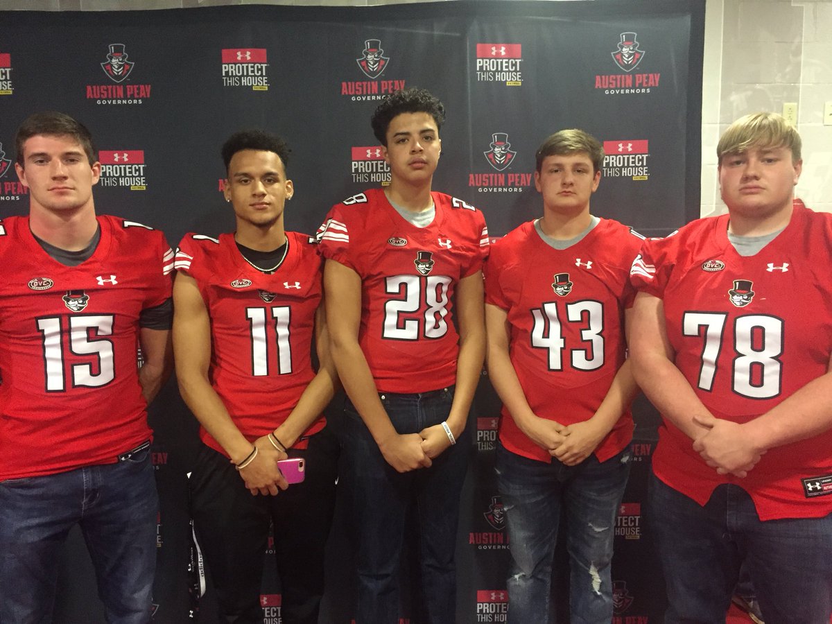 brownryan2's tweet photo. Great day at Austin Peay 🏈 @Coach_heals @CoachWesSatt #MissionPossible https://t.co/hJLf5gHXUp