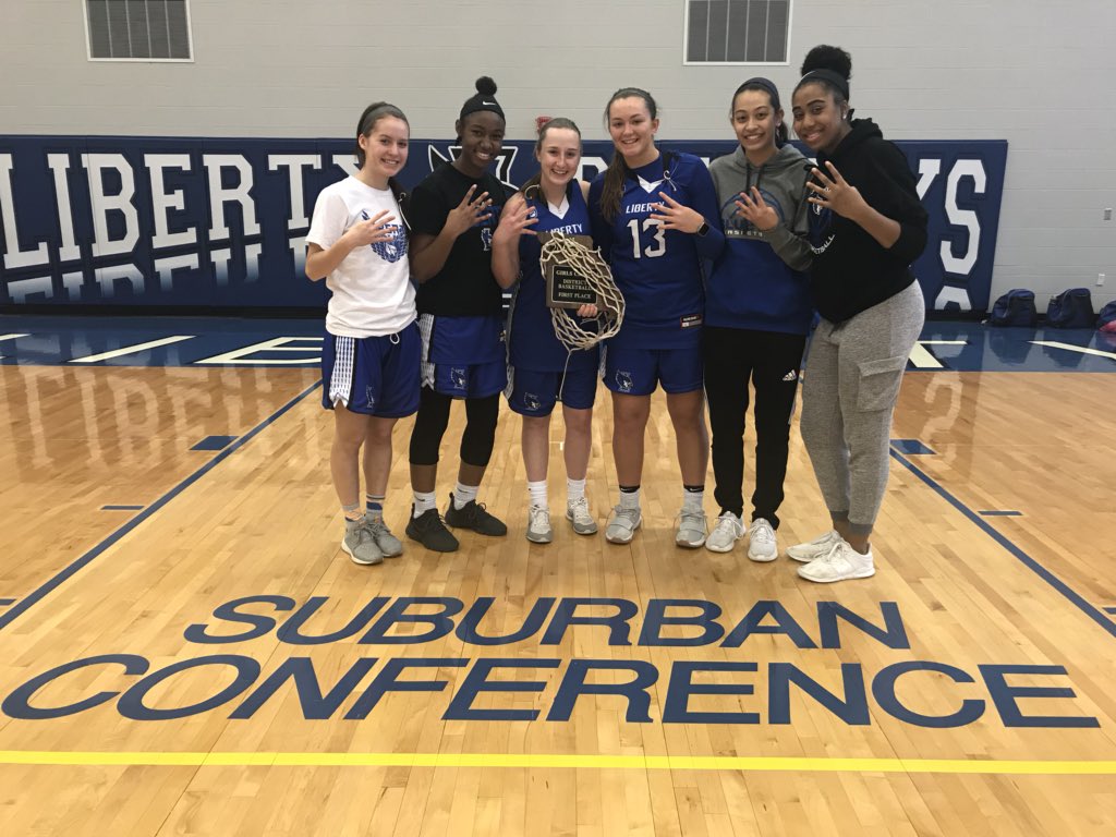 kayelnewland's tweet image. Back to back to back to back never felt so good. #4time 💍✌️✌️🤑🔵⚪️