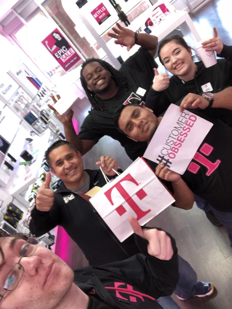 edubhalee's tweet photo. #CustomerObsessed!!! Welcoming Gilberto back to the uncarrier 😇😏 Bye Bye Sprint 👋🏻 @JesstIn48 @MGonzal186 @nazarma @RealEWInc https://t.co/0alQYJJKcf
