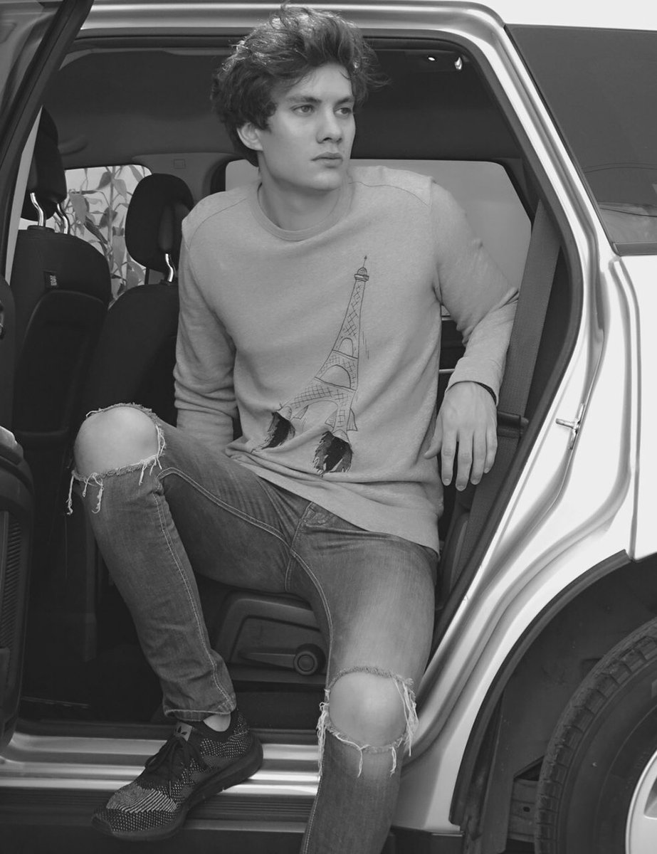 bryanmouque's tweet photo. https://t.co/9qRq4ktakQ https://t.co/Ra1wCGETvc