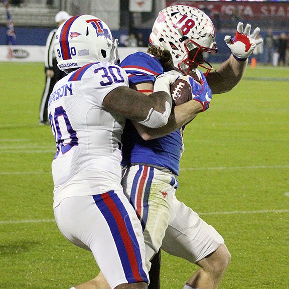 RoadTripSports's tweet photo. #CollegeFootballAmerica continues #NFLScoutingCombine Saturday with #SMU WR Trey Quinn #PonyUpTempo #SMUMustangs #GoMustangs #AmericanFB #NCAAFB #FBS #NFLDraft #NFLDraft2018 #NFLScoutingCombine2018 #ScoutingCombine2018 #RoadTripSports @treyquinn8 https://t.co/J0b74Wpb7A