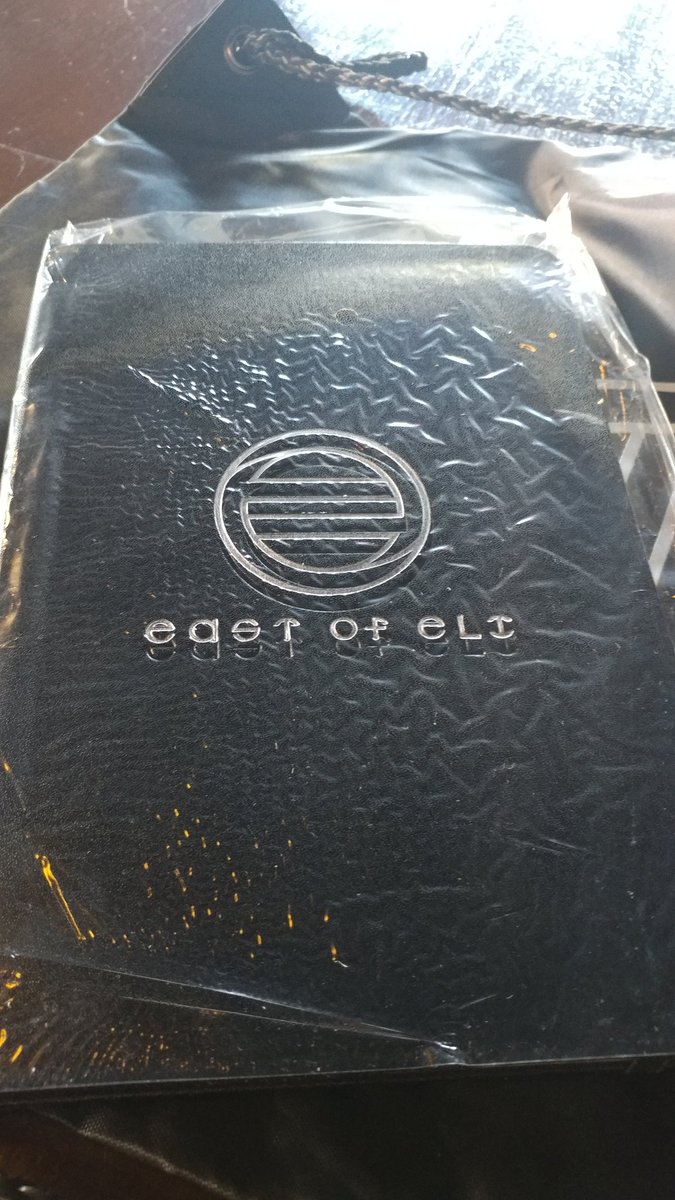 photo_ego's tweet photo. First look at some EXCLUSIVE for #eoeXtour Platinum VIP #EOEmerch ... Kicking it off in #Portland tonight ... Tomorrow is #Seattle 👐👐👐 https://t.co/iAhIusgXoB