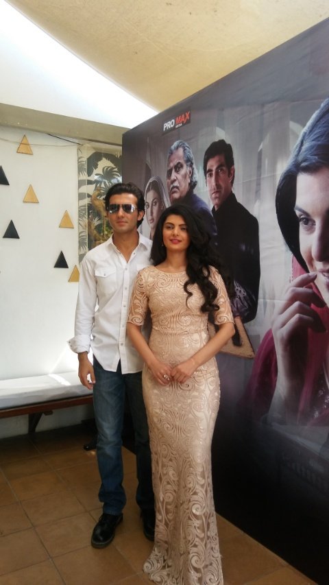 farmansha's tweet image. @Syeda_Shaista_Abbas younger sister of the Meera Jee’s is doing her debut #SharozSubswari in drama serial #Seep which airs every Friday on #Tvonepk