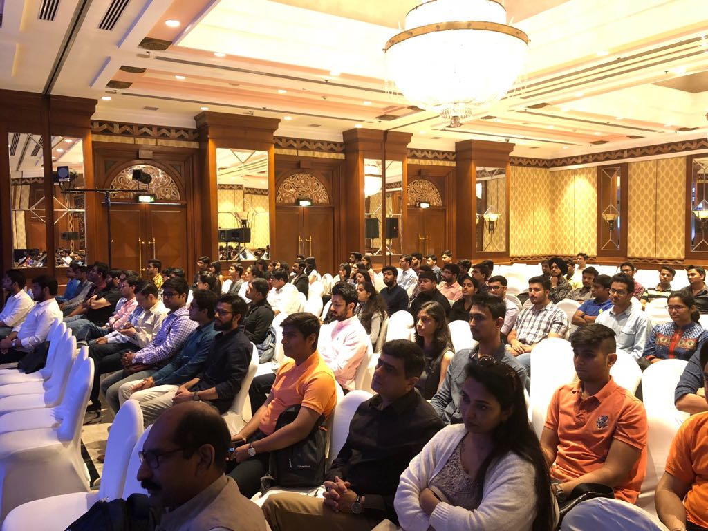 ISBedu's tweet photo. ISB Admissions team meets Delhi college students at the Young Leaders Programme Info-session. #ISBYLP https://t.co/DCuJeJGr7E