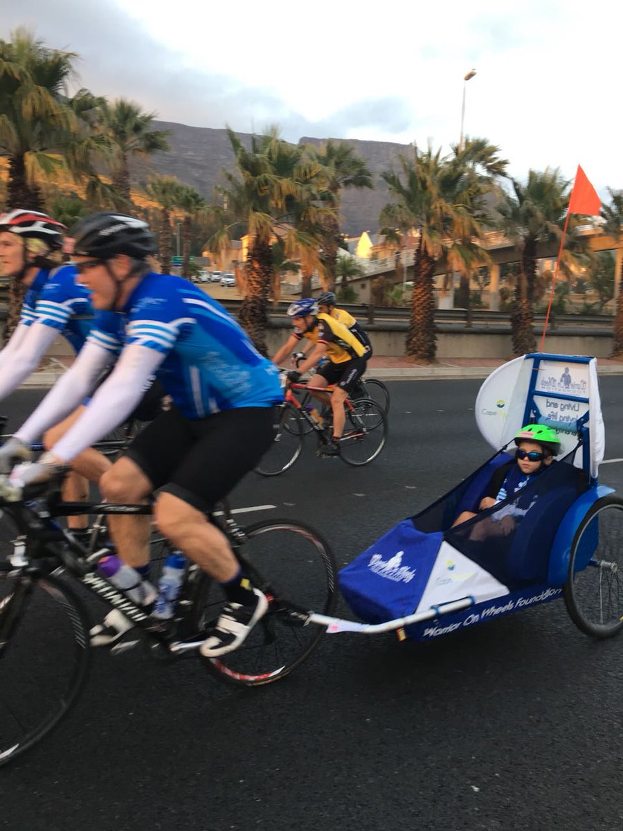 WarriorOnWheels's tweet photo. Happenings along the way! @ctcycletour #WOW #WOWBuggy #CapeTown #CTCycleTour2018 #cycletour #Back2OurRoutes #cycling #GiftofAdventure #40Take2 #lovecapetown ❤🚵 https://t.co/8MUIUFMNOY