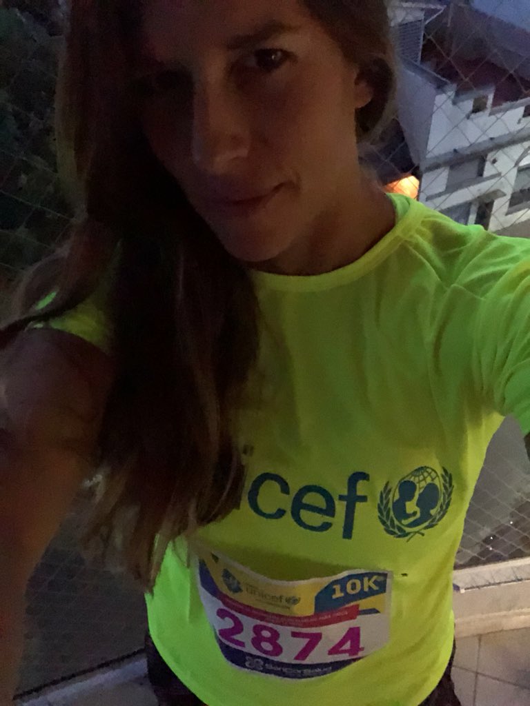 velorria's tweet photo. #CarreraUNICEF todavia no me desperté https://t.co/tWUFWNBe8F
