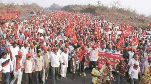 nadodipraveen's tweet photo. #JaiKisan #KisanLongMarch #FarmersMarch #FarmersProtest #FarmersOutcry #SupportFarmersLongMarch https://t.co/2DCPfrZLAl