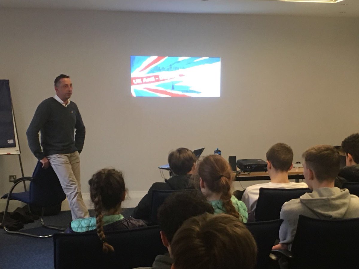 Great day delivering <a href="/ukantidoping/">UK Anti-Doping</a> education to <a href="/BritishCycling/">British Cycling</a> #GBCT apprentices yesterday #CleanSport