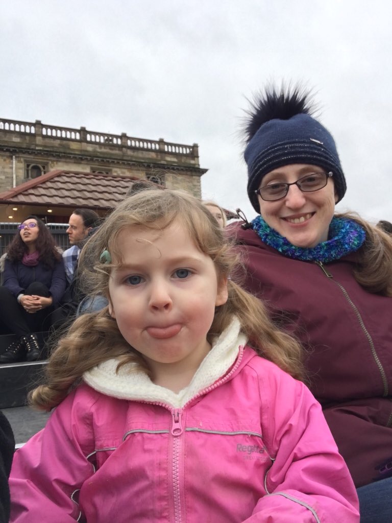 laurajanebroad's tweet photo. Great day out at the #robinhoodpageant yesterday with @DrSLJ thanks to @VisitNotts #nottingham https://t.co/6Feb0mvAJo