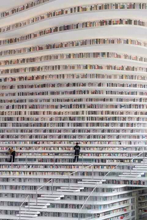 gujaratitwit's tweet photo. China opens world's coolest library with 1.2 million Book's.
#AmazingLibrary #coolestlibrary #Books #China https://t.co/qoK0MLgSJP