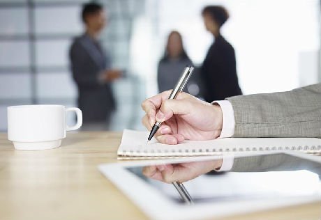 Dynamiquemag's tweet image. L&apos; #écrit : le #passeport de la #relationclients et #investisseurs ow.ly/sDhP30iNGcy #communication #écriture #administrative