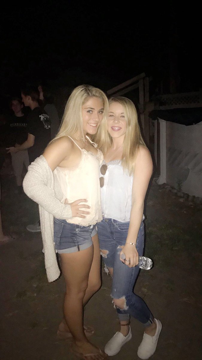 auribrez's tweet photo. Happy birthday to this girl who probably drives me insane most of the time & ofc the other way around too ! Much love sweetie sorry I couldn’t even eat porta w u! ❤️ #trainprobs https://t.co/7KxWM8e7DV