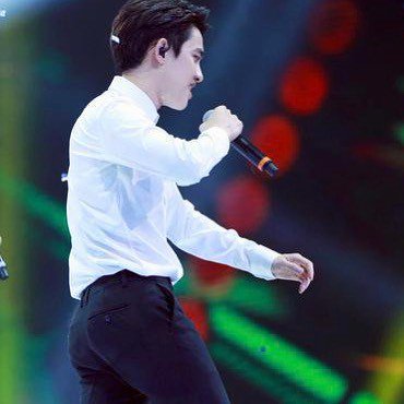 paintedDaisee's tweet photo. Kyungsoo's butt appreciation thread.
When life throws a lot of ifs and buts on your way I hope you’ll think about Kyungsoo’s butt and it will make your day a lot brighter.
#Kyungsoo #KyungsoosButt #SquishyAss #kaisoo #ExoMembersTouchingKyungsoosAss #ExosBestBooty https://t.co/uKXZso411T