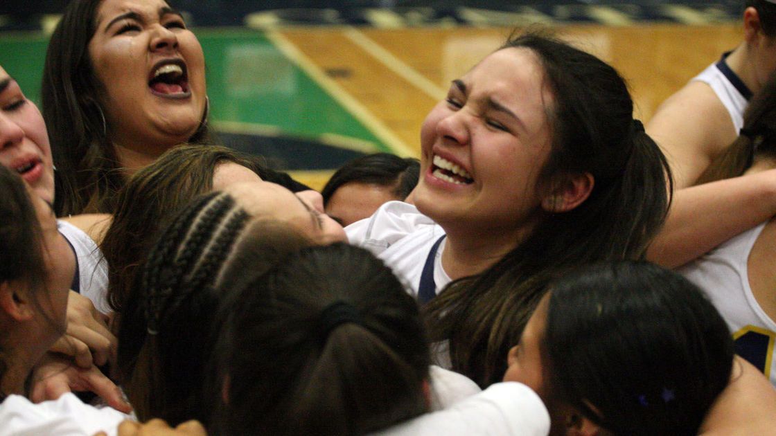 406mtsports's tweet photo. #ClassCgbb roundup: Box Elder takes first state title in 20 years, 2nd all-time with win over Winnett-Grass Range https://t.co/S5Sitz4K4q #mtscores https://t.co/XzaDCe5tMS