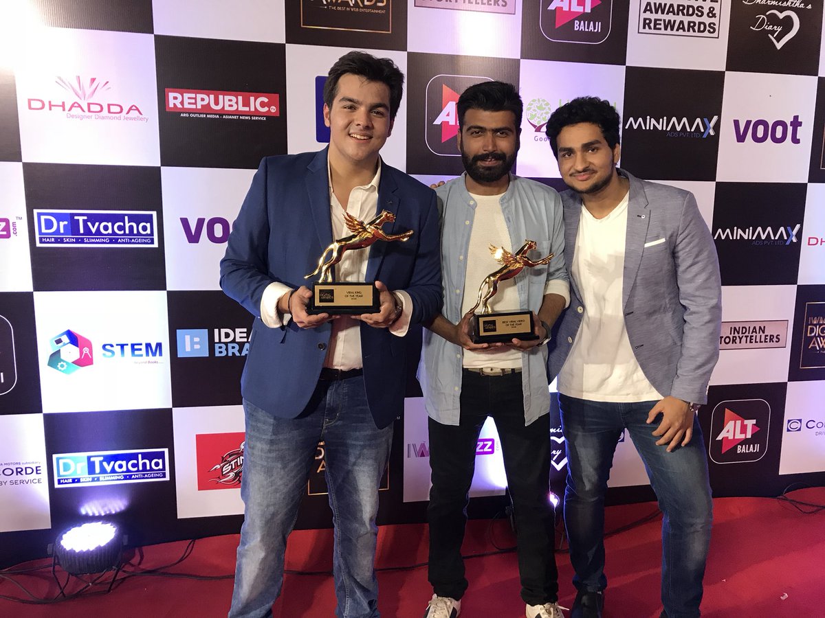 ashchanchlani's tweet photo. We won 2 consecutive awards at the #IWMDigitalAwards 
Viral king of the year &amp; Viral video of the year
Cant express the happiness after holding that award
Has been possible only because of you guys❤️ https://t.co/2lDlzVwUx2